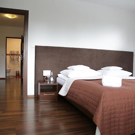 Noclegi Prestige Neu Sandez Exterior foto