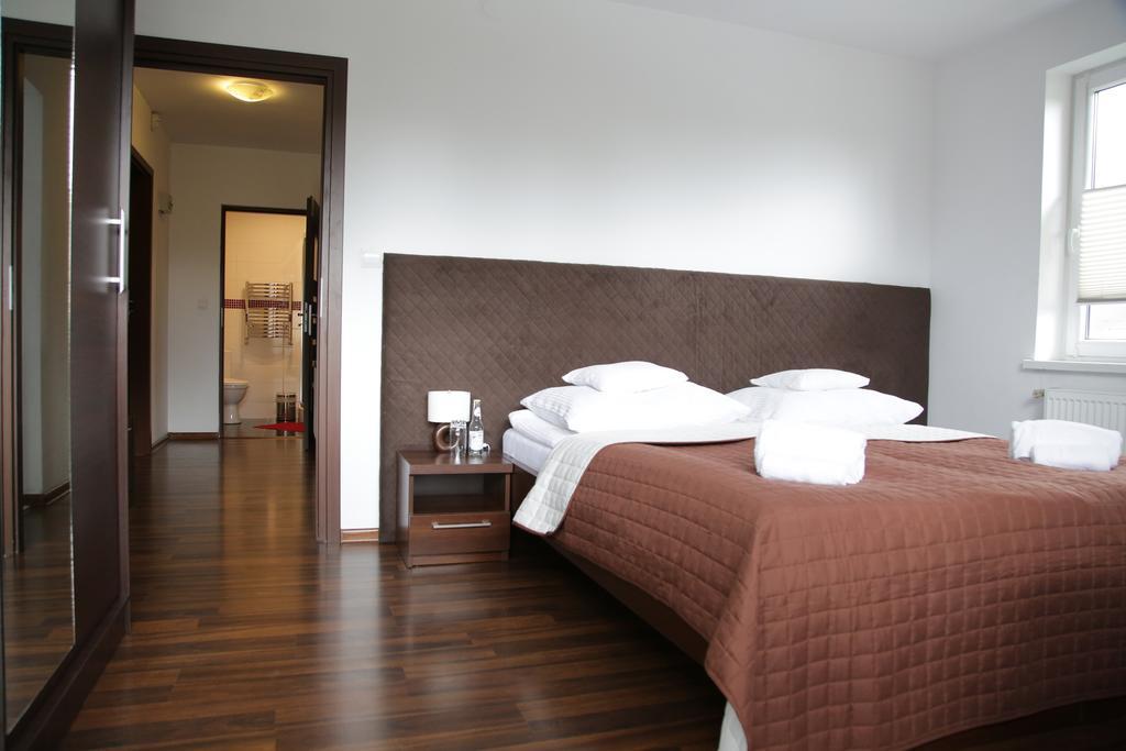 Noclegi Prestige Neu Sandez Exterior foto